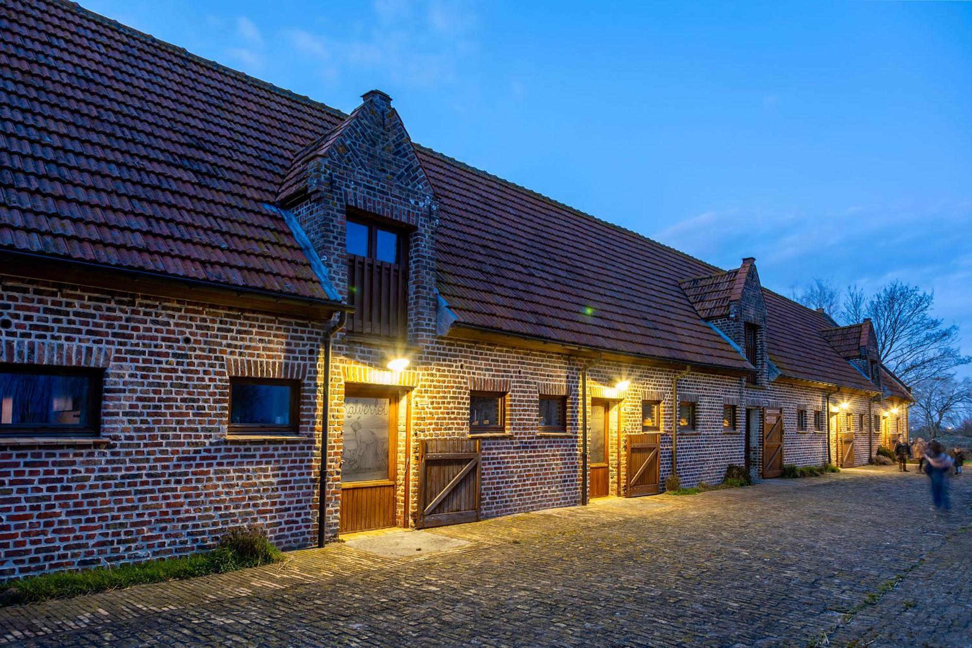 Holiday Home 'T Hof Der Witte Damen Veurne Ngoại thất bức ảnh