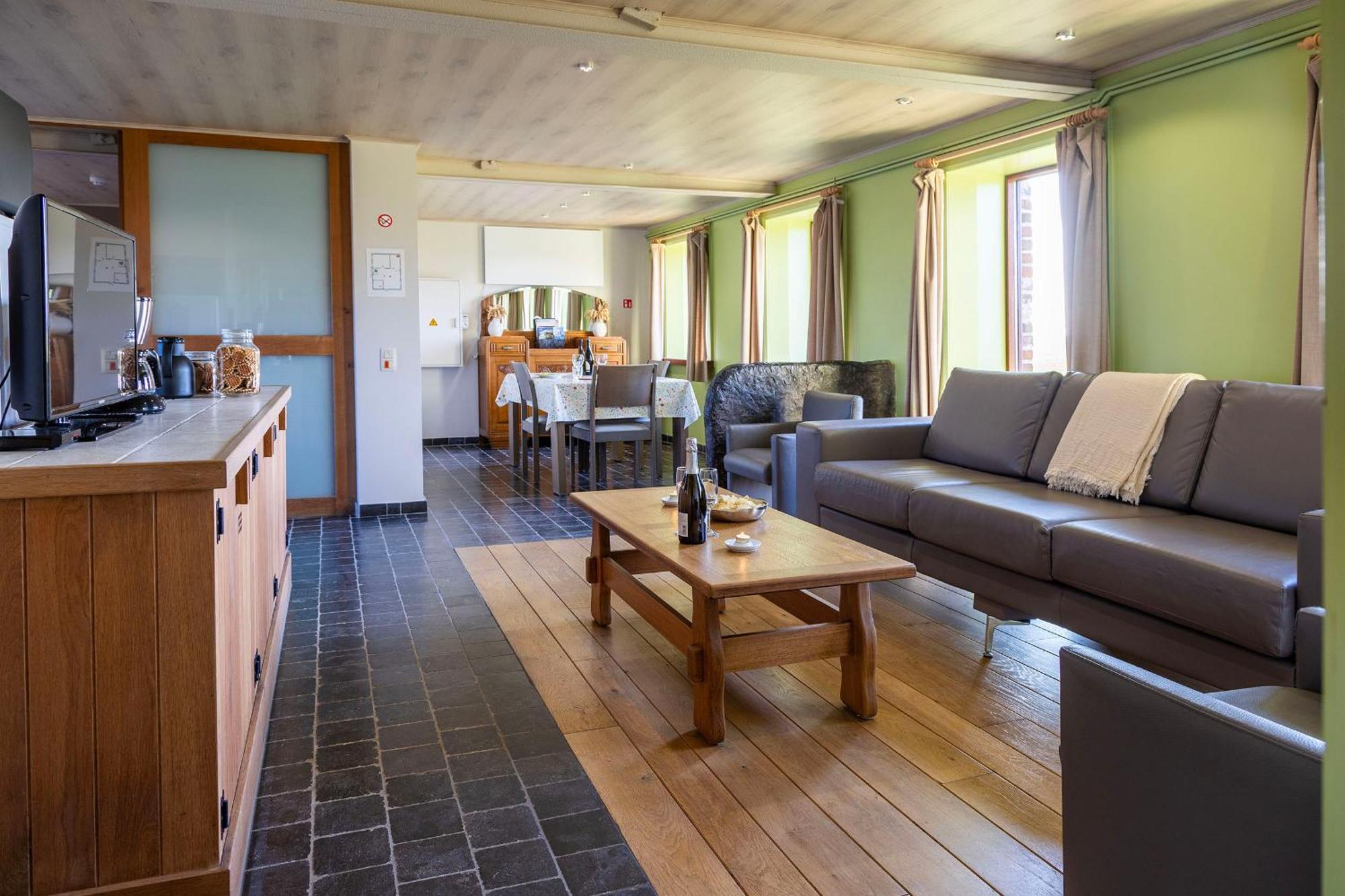 Holiday Home 'T Hof Der Witte Damen Veurne Phòng bức ảnh